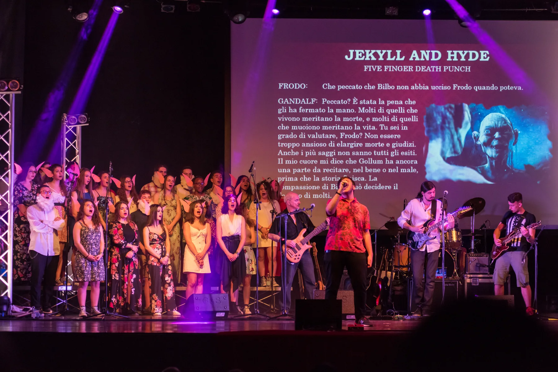 Studenti sul palco durante l’edizione 2018